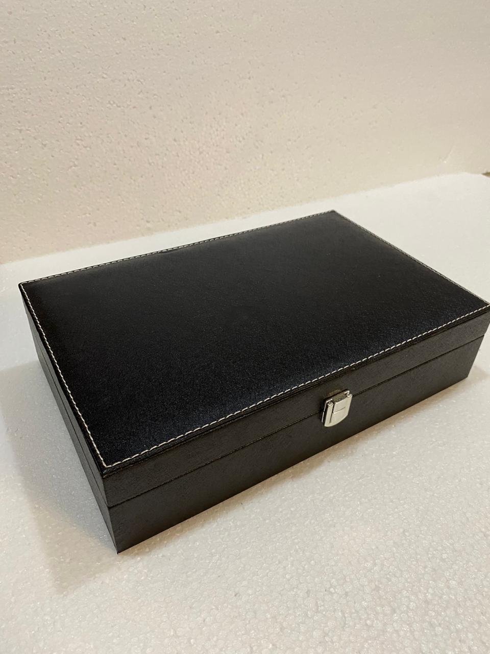 8 Slot Watches Plus Jewellery Organizer With Bracelet , Ring , Mirror Many Partition Pu Leather Material