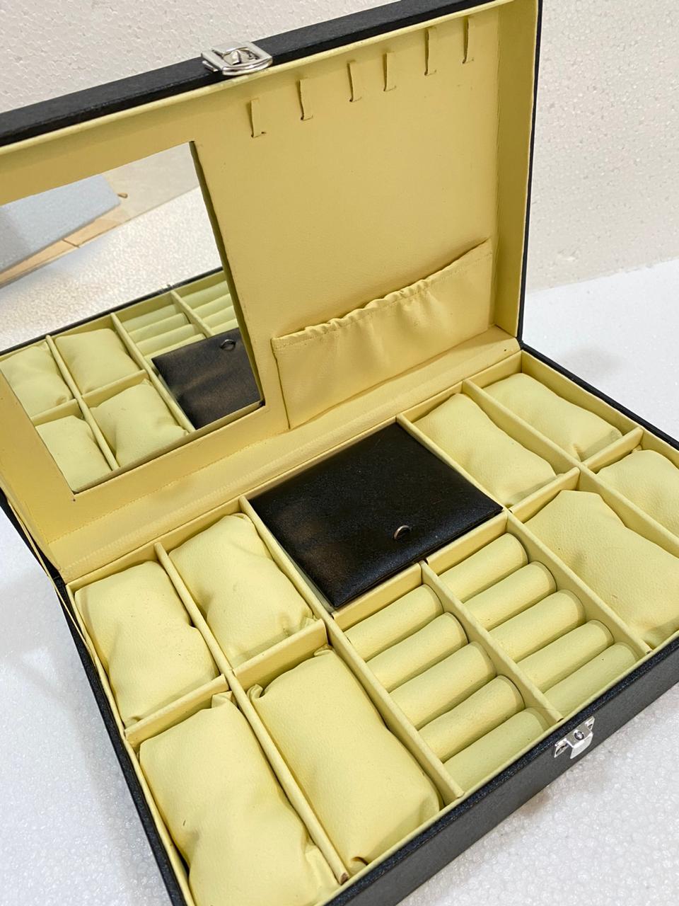 8 Slot Watches Plus Jewellery Organizer With Bracelet , Ring , Mirror Many Partition Pu Leather Material