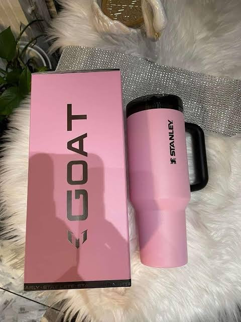 THE MESSI X STANLEY QUENCHER PROTOUR FLIP STRAW TUMBLER | 40 OZ